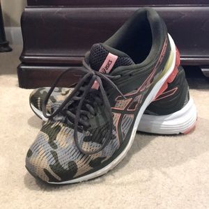ASICS Running Shoes